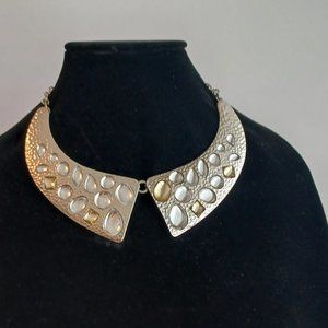 Silver Collar Necklace with Rhinestones